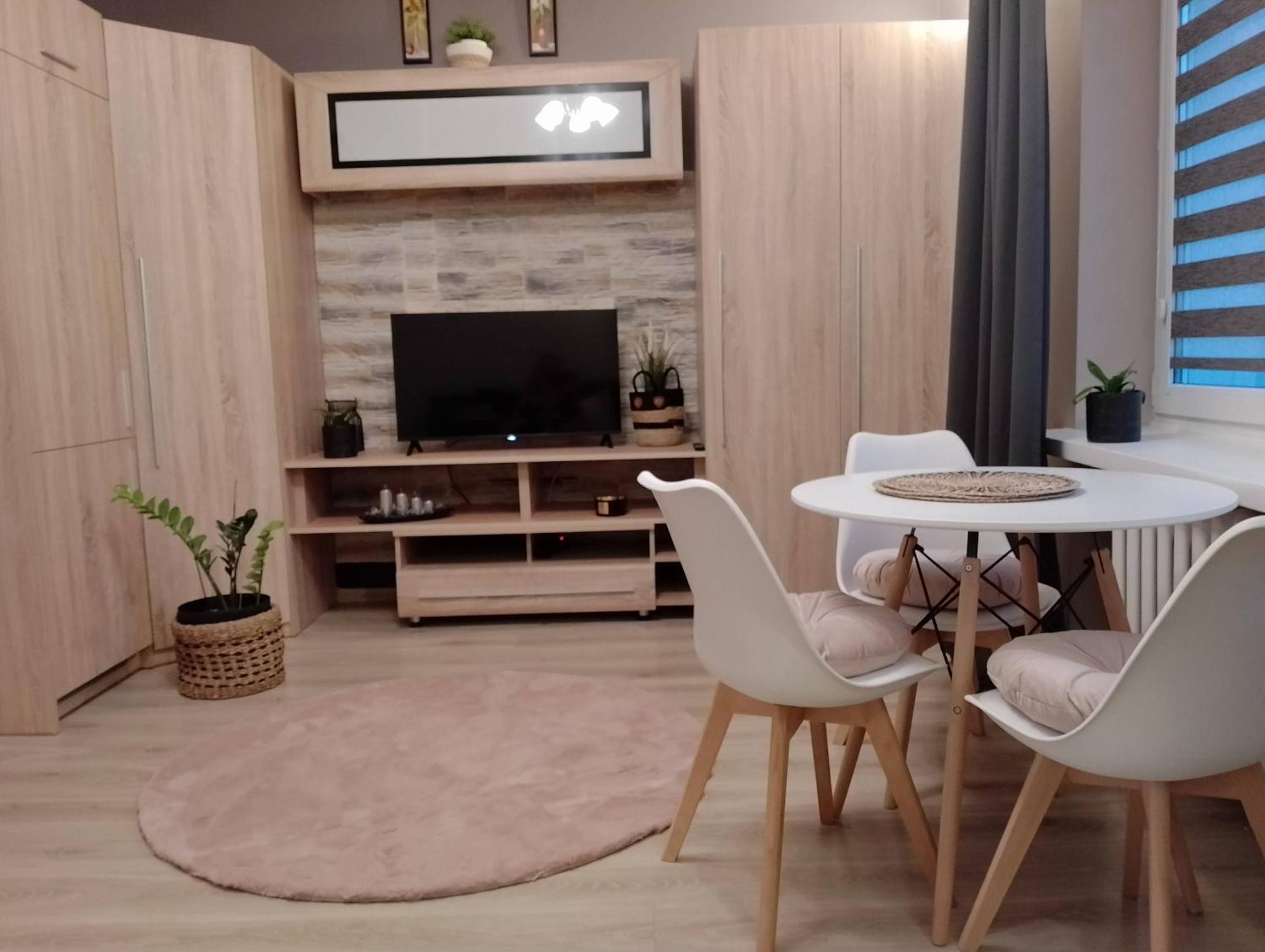 Kinga Apartment
